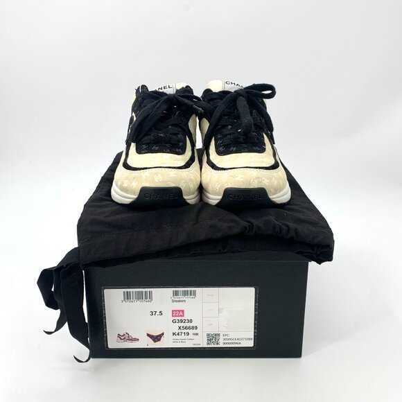 Chanel Ivory & Black Lace-Up Sneakers With Logo Pattern & Original Box - Picture 4 of 9
